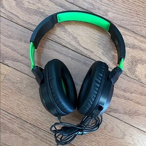 Turtle Beach Ear Force Recon Black and Green Gaming Headset Headphoned